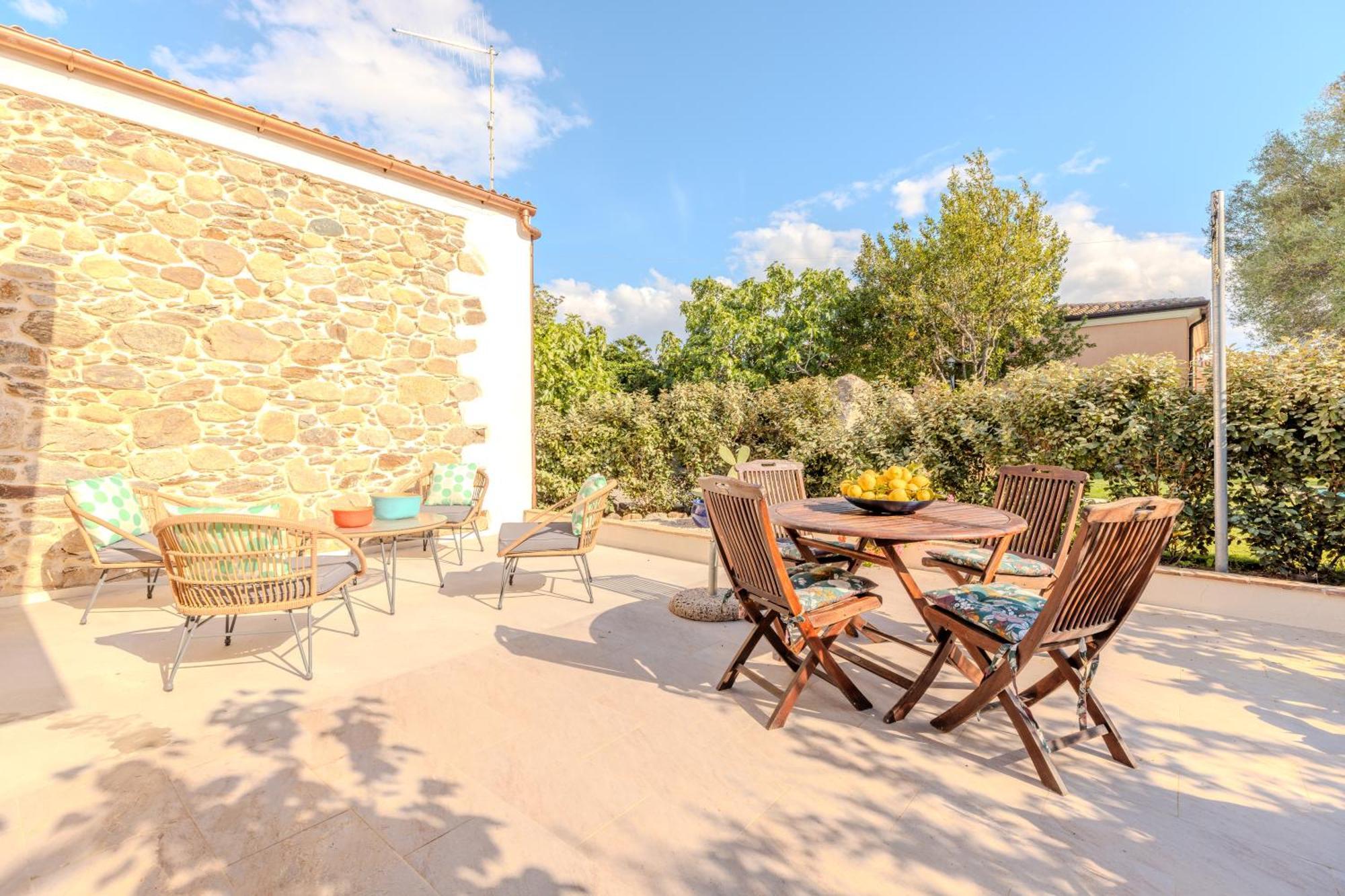 Stazzo San Teodoro Piscina Condivisa Apartment Exterior photo
